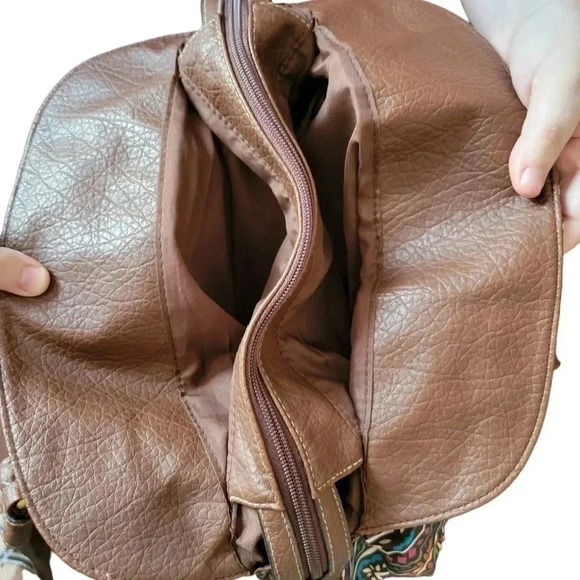 Treviso Multicolored Geometric Slouch Purse - Picture 5 of 8